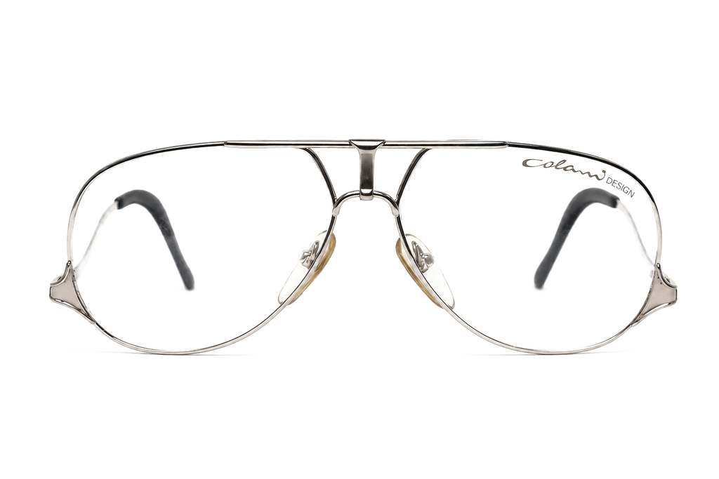 RV-008 · Colani Design — 15-402R · face · fond blanc neutre