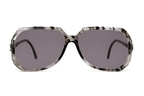 RV-014 · Cazal — 639 · face · fond blanc neutre