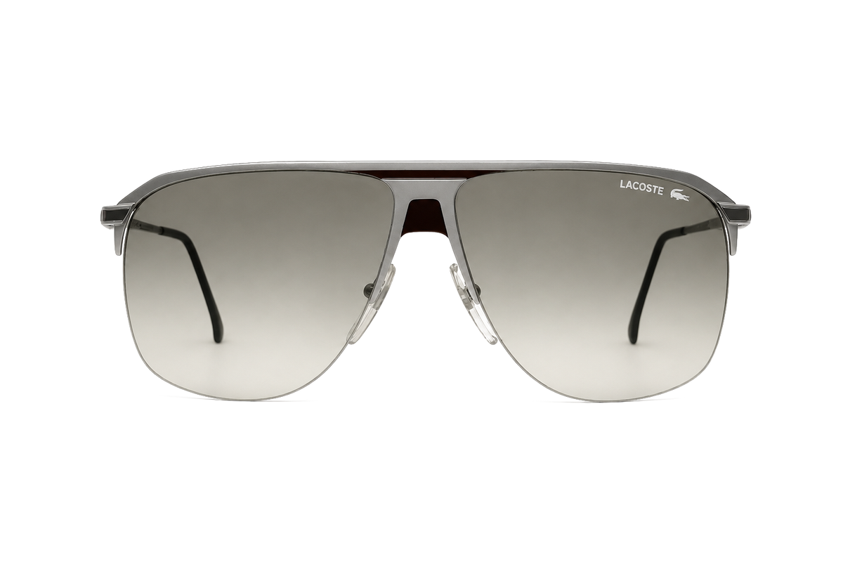 RV-022 · Lacoste — 111 · face · fond blanc neutre