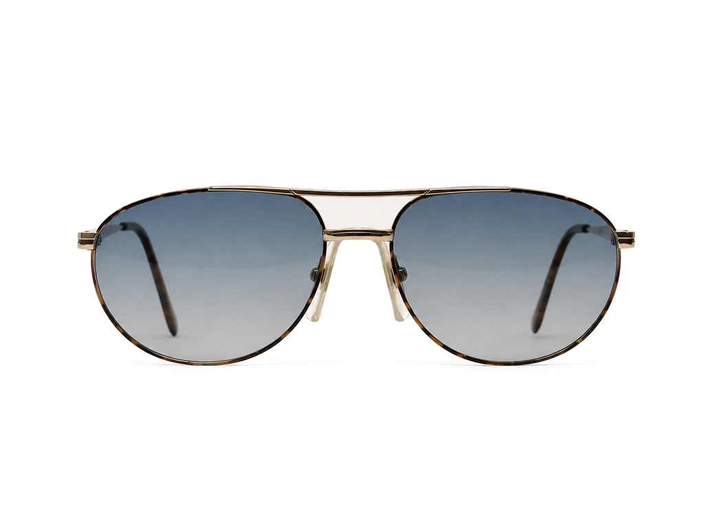 RV-029 · Lacoste — 723 · face · fond blanc neutre